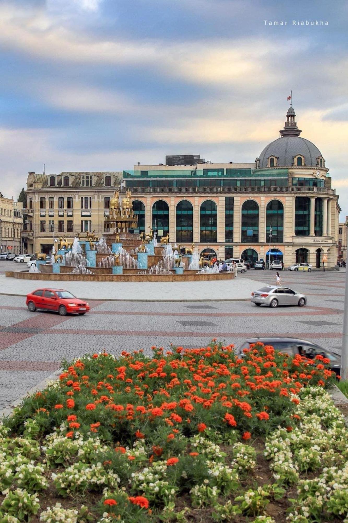 Lux Palace Hotel Kutaiszi Kültér fotó