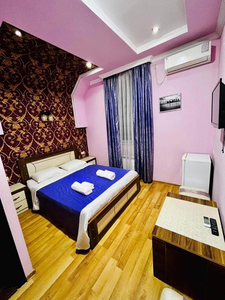 Lux Palace Hotel Kutaiszi Kültér fotó