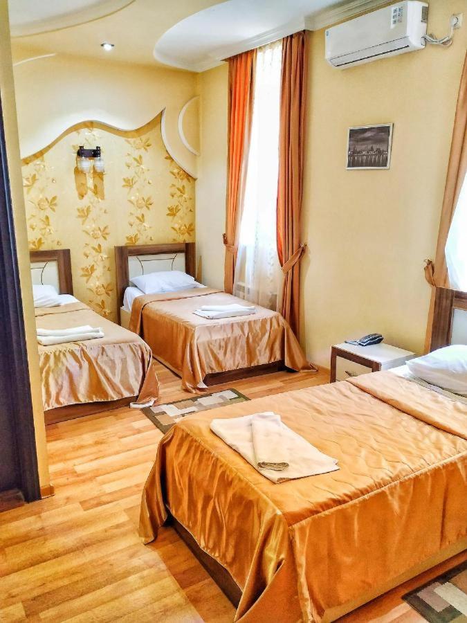 Lux Palace Hotel Kutaiszi Kültér fotó