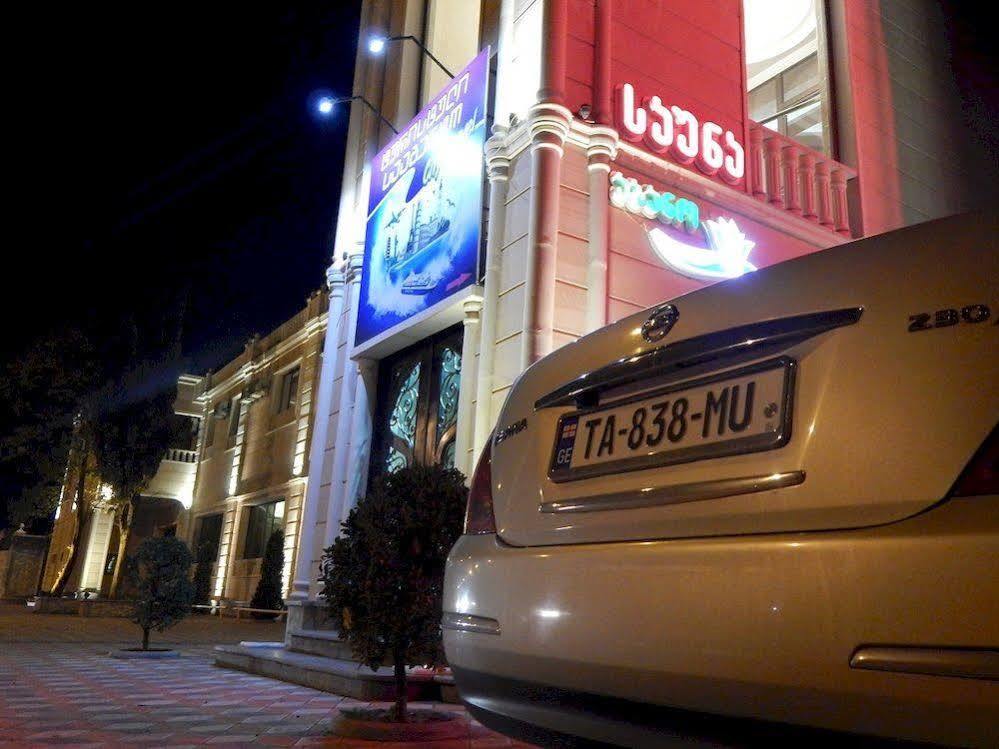 Lux Palace Hotel Kutaiszi Kültér fotó